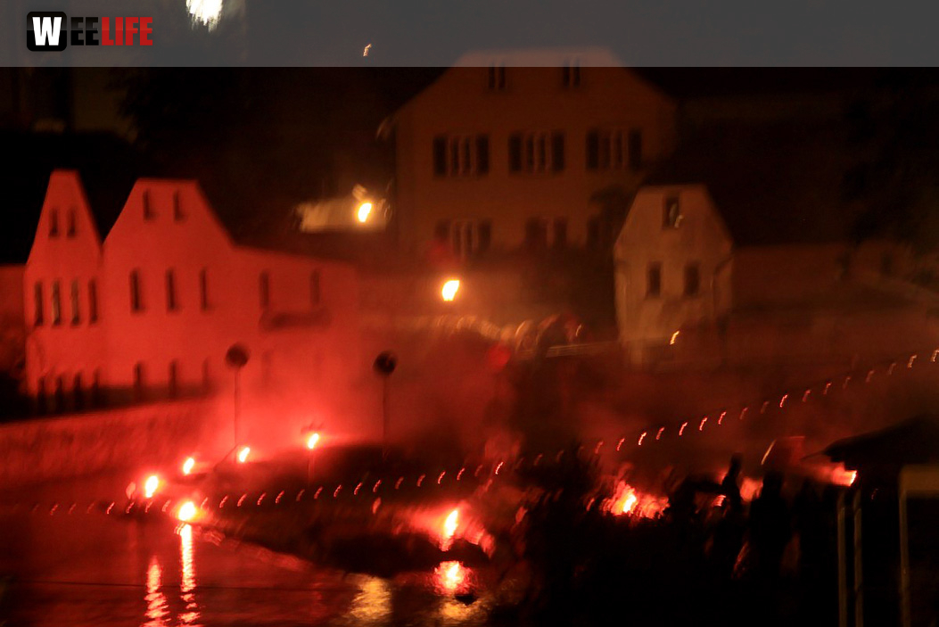 Saale in Flammen Lichterzauber und Feuerwerk