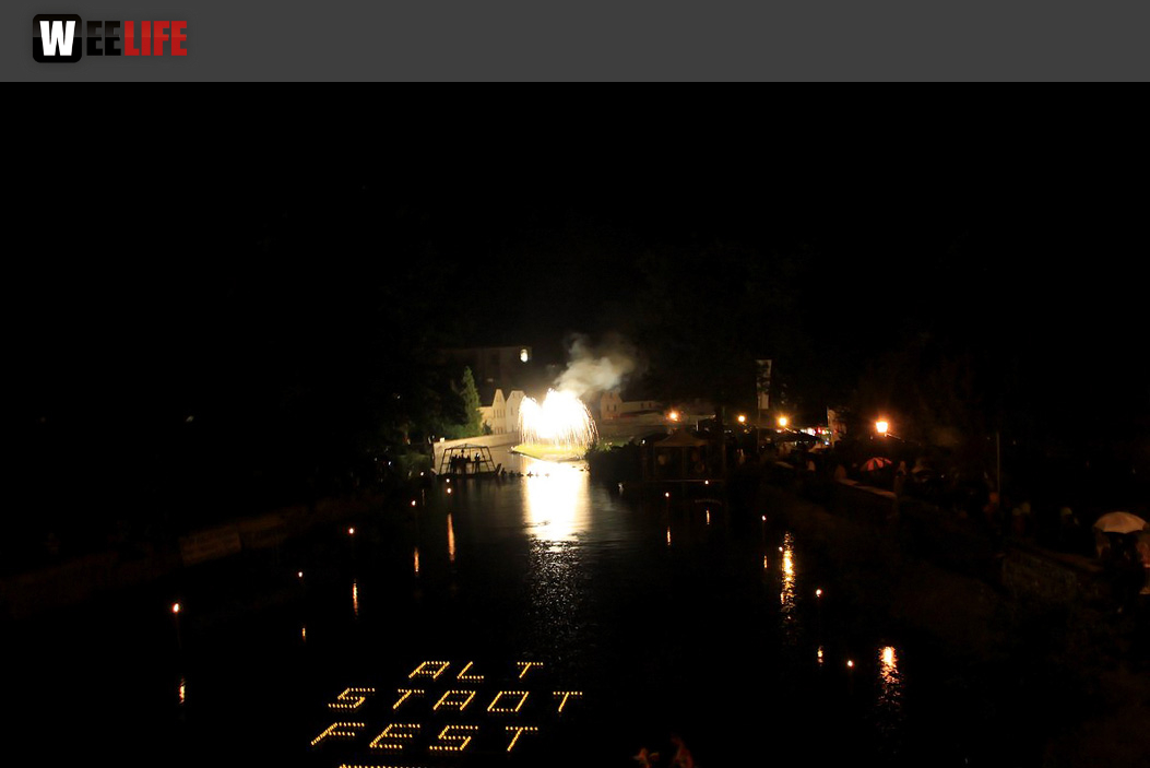 Saale in Flammen Lichterzauber und Feuerwerk