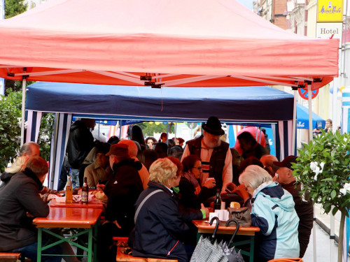 Straßenfest – Foto 3