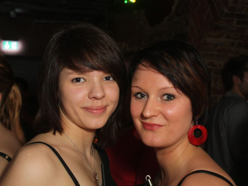 5 YEARS – LET`S TALK ABOUT 6 HAPPY BIRTHDAY BASE – Foto 2