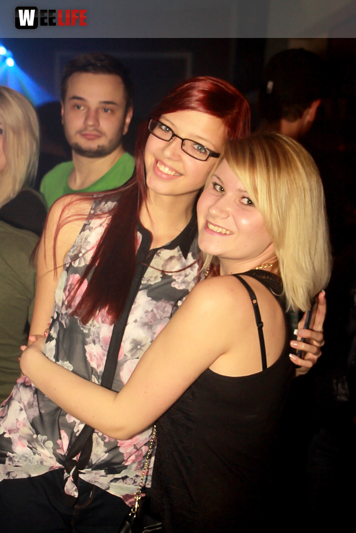 MODELS & BOTTLES