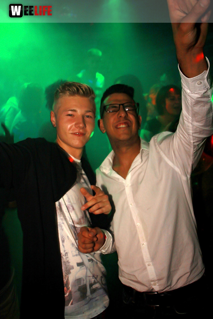 MODELS & BOTTLES