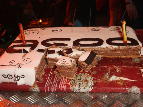 5 YEARS – LET`S TALK ABOUT 6 HAPPY BIRTHDAY BASE – Foto 137