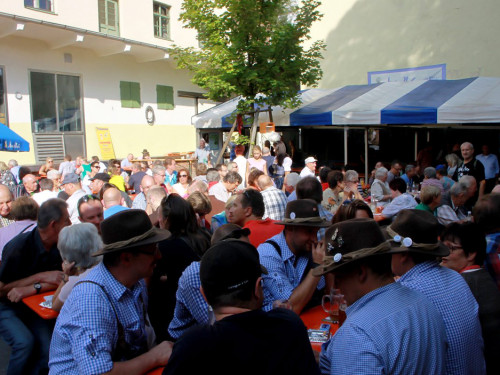 2. Hopfenzupferfest & Oldtimertreffen – Foto 54