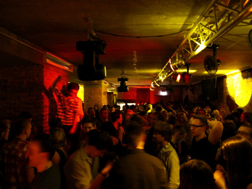 5 YEARS – LET`S TALK ABOUT 6 HAPPY BIRTHDAY BASE – Foto 67