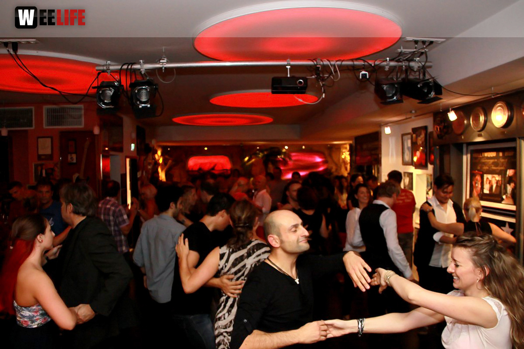 1. Salsa Party 