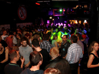 Foto 108381 im Album