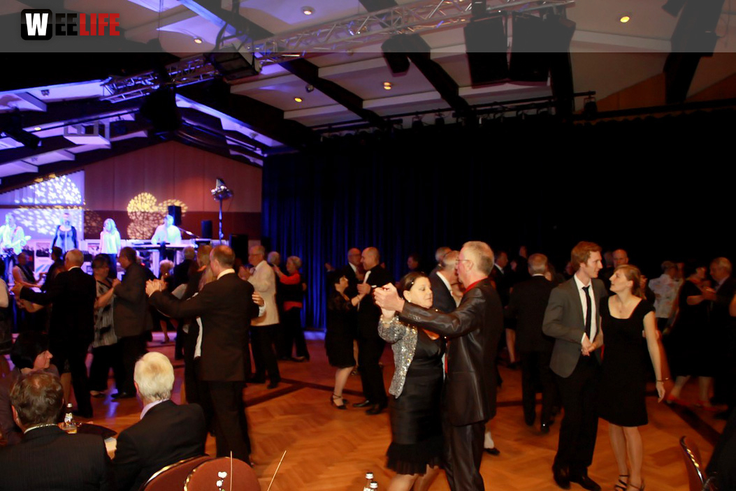 Schwarz Weiss des TV Helmbrechts Ball mit PinaColada