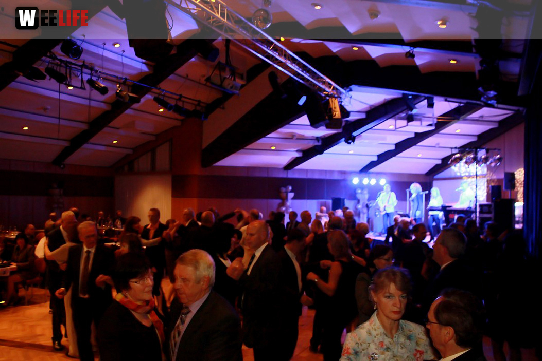 Schwarz Weiss des TV Helmbrechts Ball mit PinaColada
