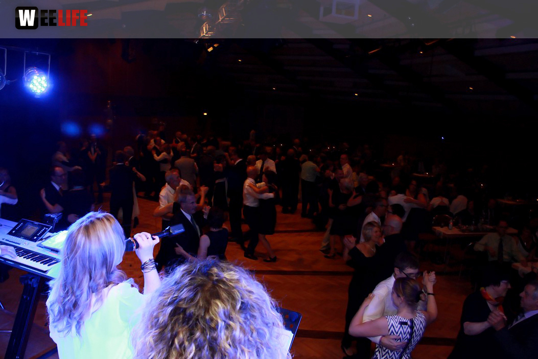 Schwarz Weiss des TV Helmbrechts Ball mit PinaColada