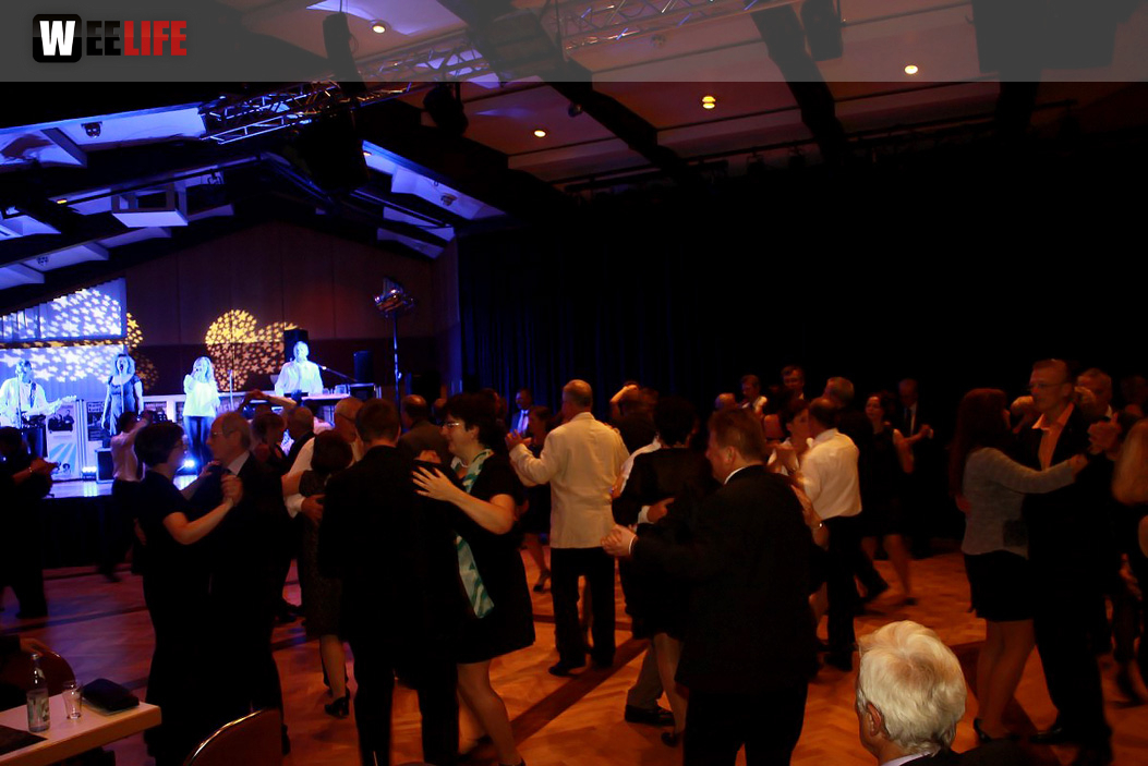 Schwarz Weiss des TV Helmbrechts Ball mit PinaColada