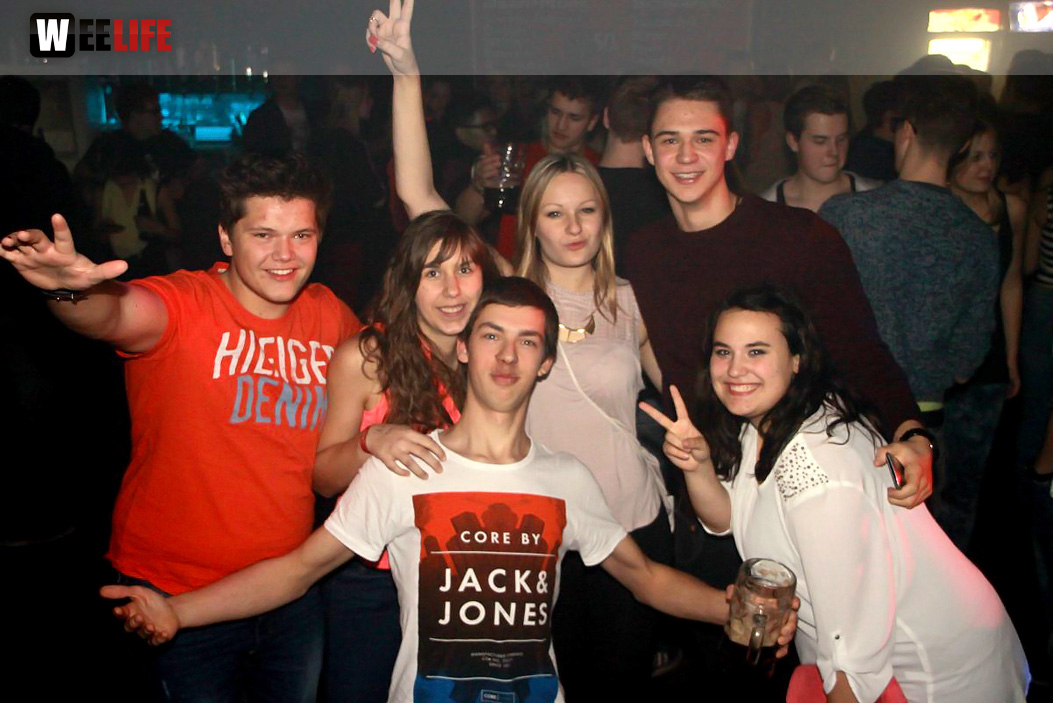 Facharbeitsabgabeparty Bierpalast Closed