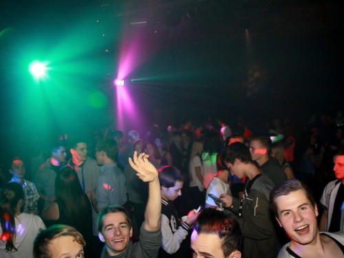 Facharbeitsabgabeparty Bierpalast Closed – Foto 14