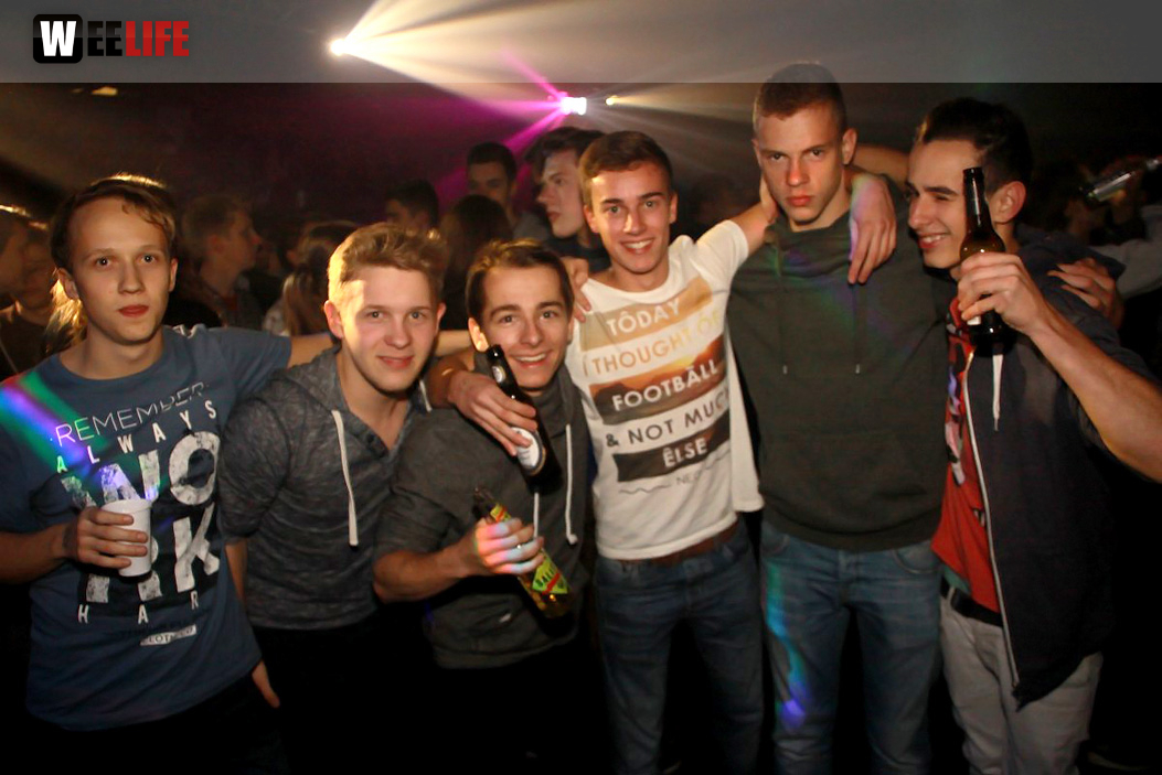 Facharbeitsabgabeparty Bierpalast Closed
