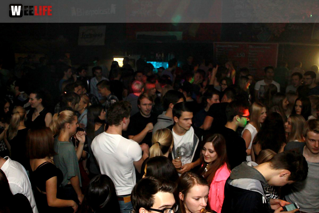 Facharbeitsabgabeparty Bierpalast Closed