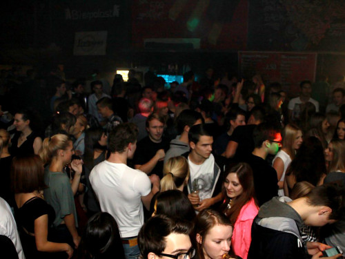 Facharbeitsabgabeparty Bierpalast Closed – Foto 40