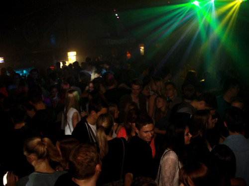 Facharbeitsabgabeparty Bierpalast Closed – Foto 44