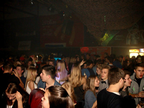 Facharbeitsabgabeparty Bierpalast Closed – Foto 54