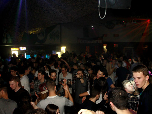Facharbeitsabgabeparty Bierpalast Closed – Foto 111