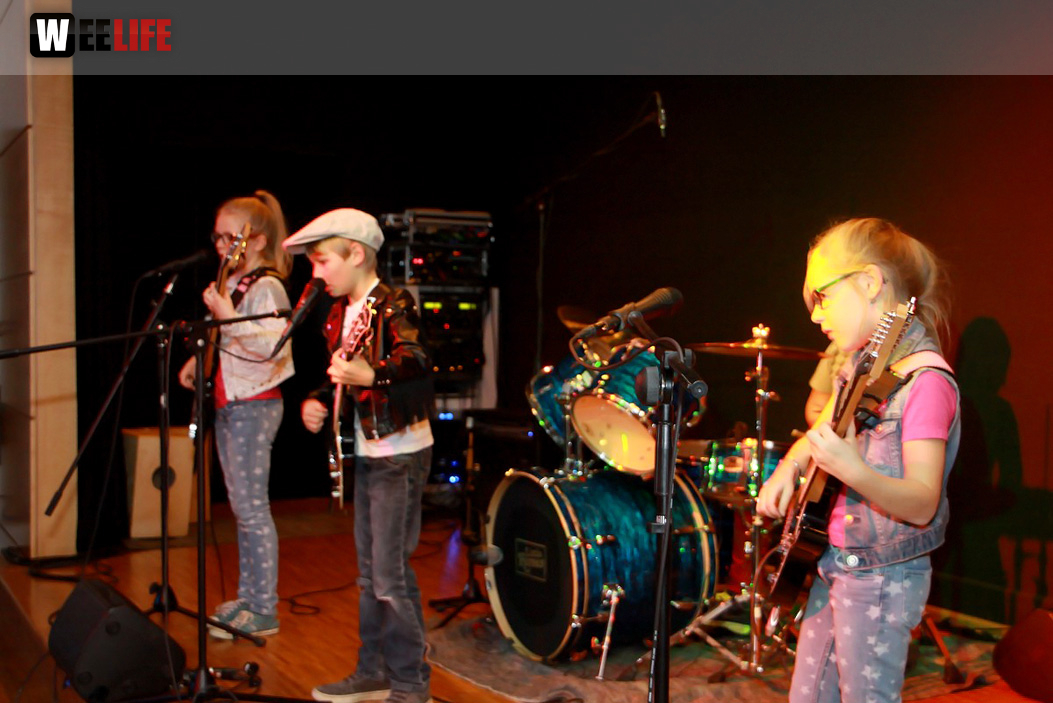 Jugendkulturtage Konzert Standby Little Heroes Cubed Schülerband der Hofecker Hauptschule