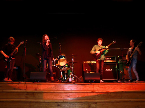 Jugendkulturtage Konzert Standby Little Heroes Cubed Schülerband der Hofecker Hauptschule – Foto 34