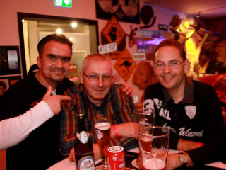 Vorschau des vorherigen Fotos