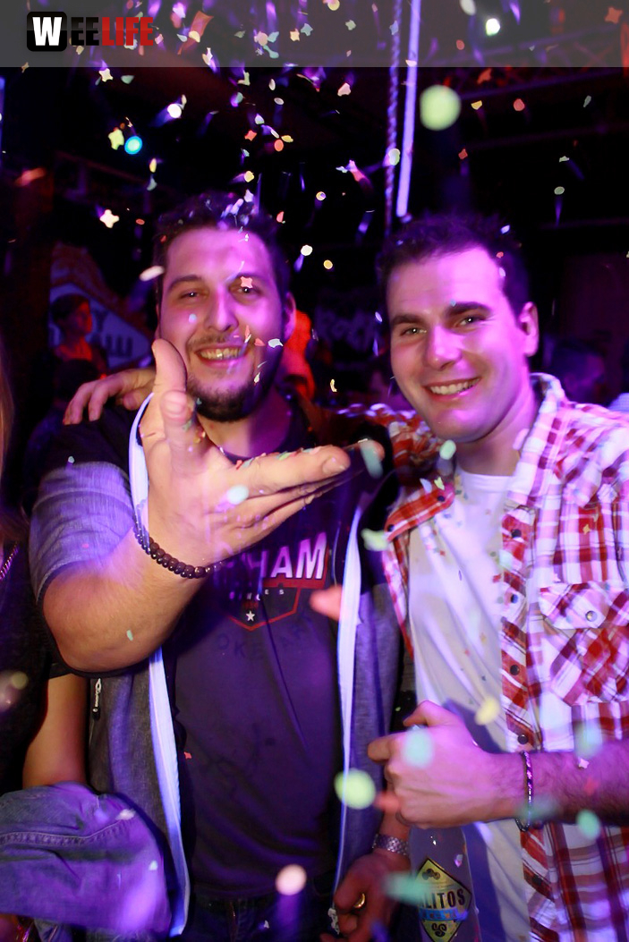 PARTY HALLIGALLI