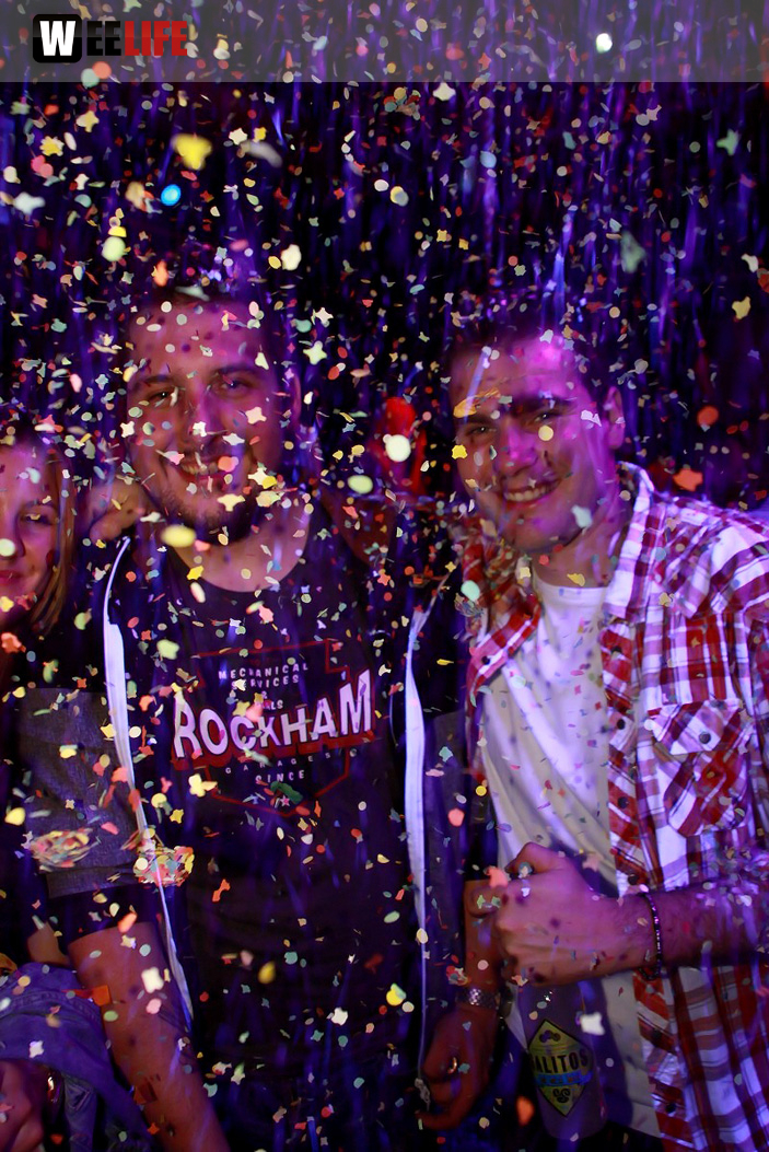 PARTY HALLIGALLI