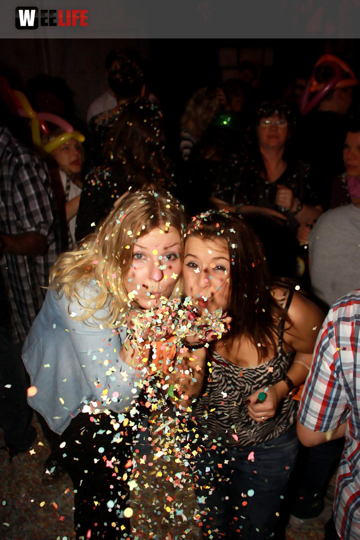 PARTY HALLIGALLI