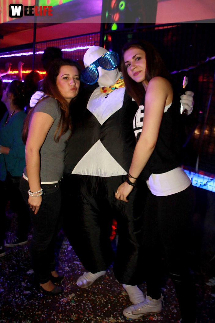 PARTY HALLIGALLI
