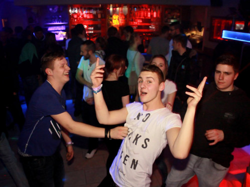 Weekend start mit DJ 2 Face – Foto 20