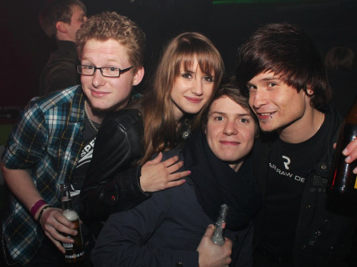 Spring Fling der Q12 des OHG-Mak – Foto 33
