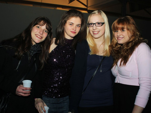 Spring Fling der Q12 des OHG-Mak – Foto 40