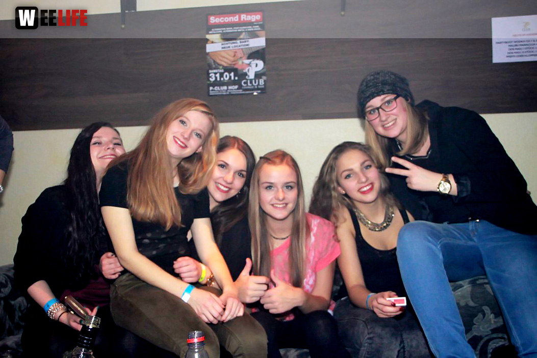MODELS & BOTTLES