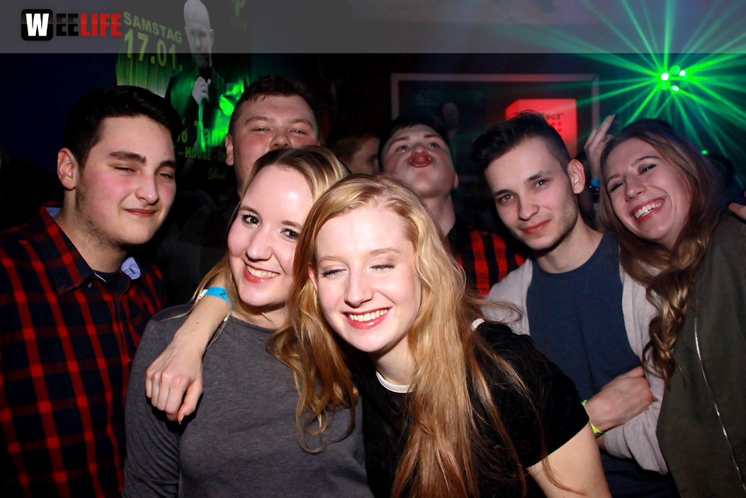 MODELS & BOTTLES