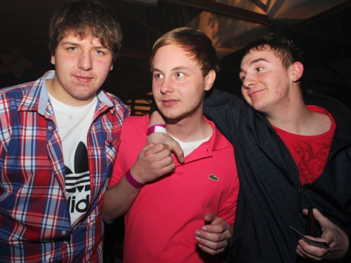 Spring Fling der Q12 des OHG-Mak – Foto 116