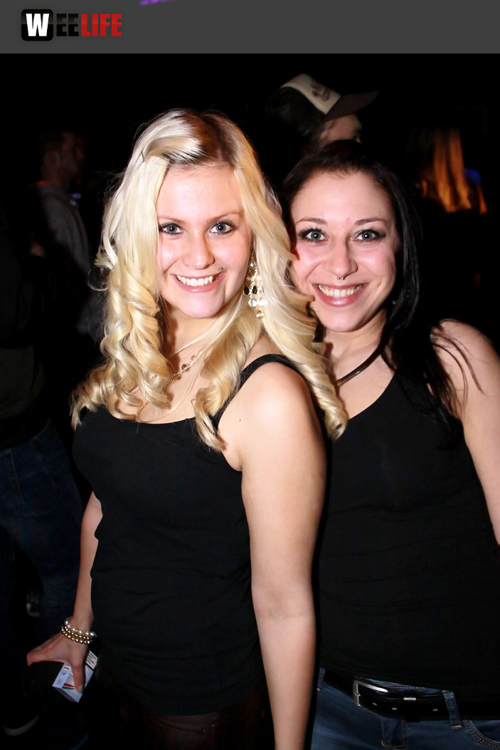 BLACK-PARTY