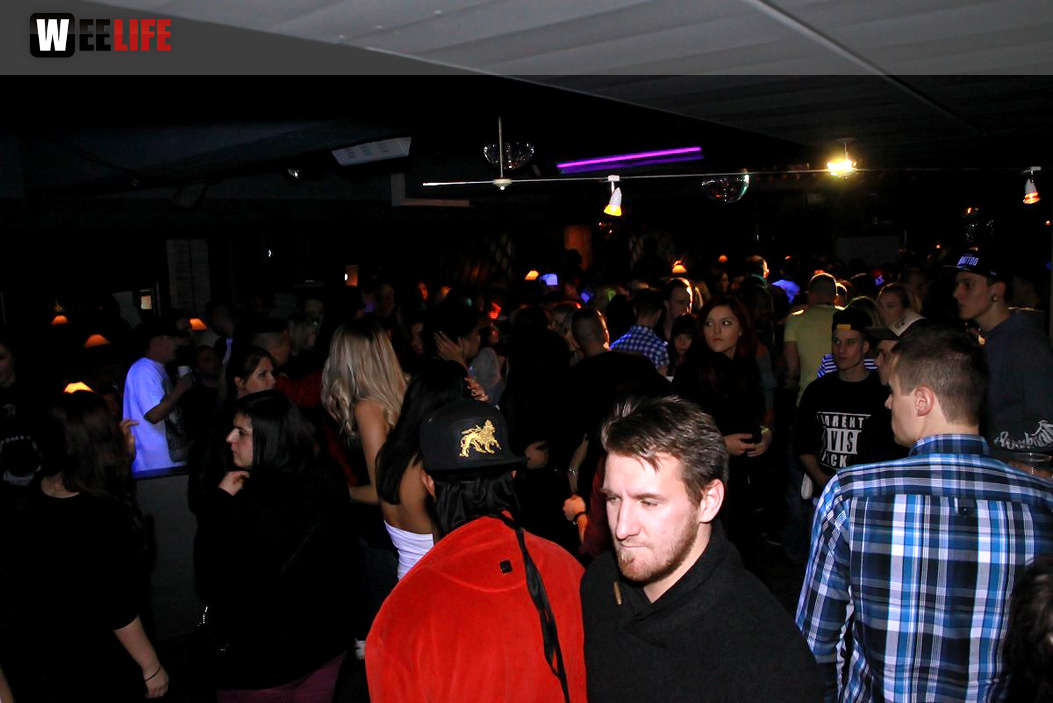 BLACK-PARTY