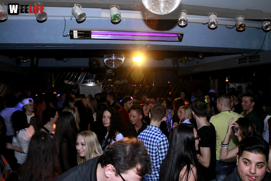 BLACK-PARTY