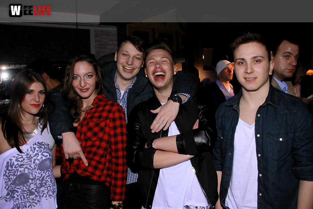 BLACK-PARTY