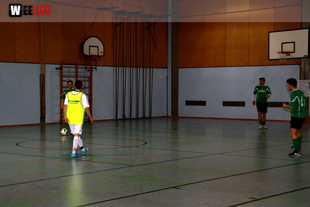 Fussball 5.VR-Benefizkick