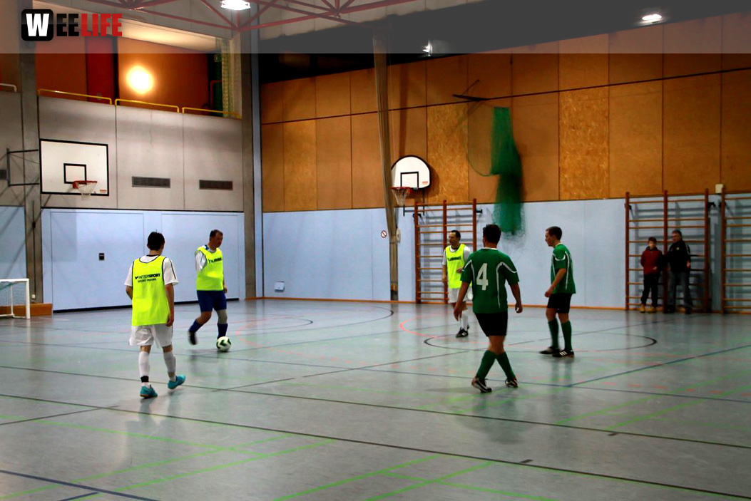 Fussball 5.VR-Benefizkick