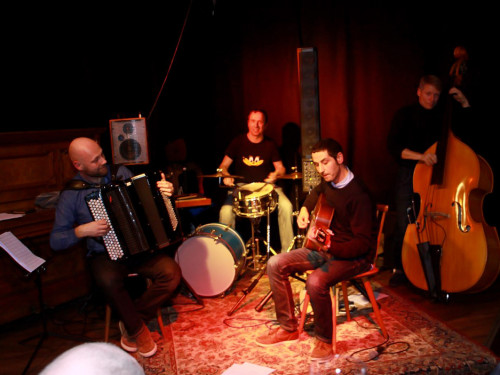 Konzert Gypsy Swing Session mit Harald Oeler – Foto 3