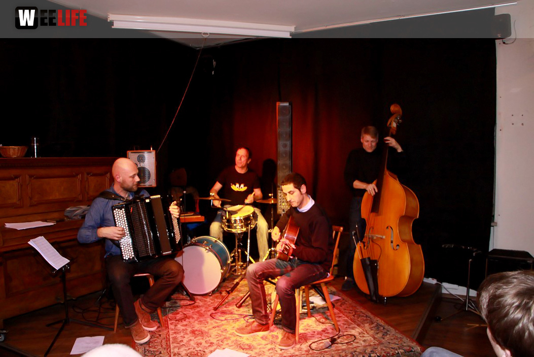 Konzert Gypsy Swing Session mit Harald Oeler