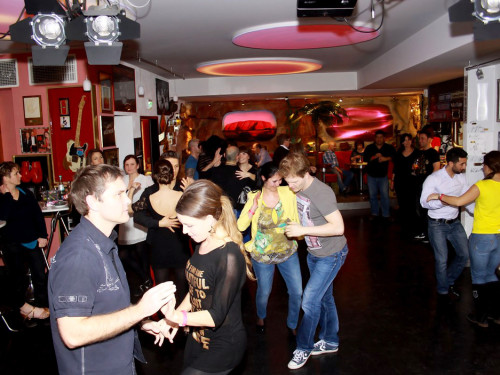 5th LATIN NIGHT – Foto 8