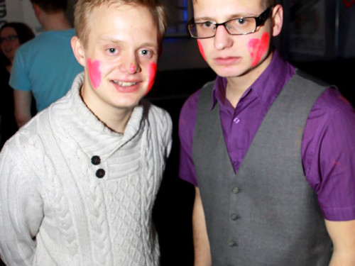 A Class Of Neon Night  – Foto 40