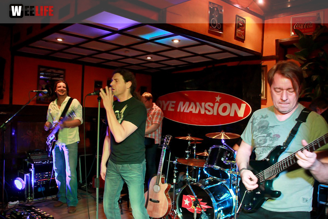 Konzert Dye Mansion