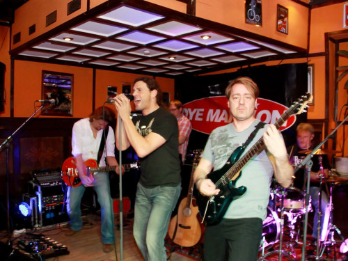 Konzert Dye Mansion – Foto 20