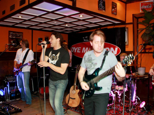 Konzert Dye Mansion – Foto 23
