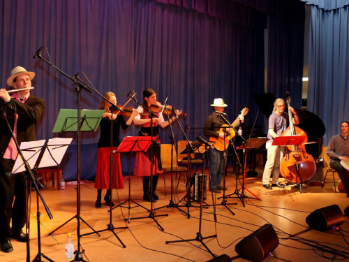 Bal Folk Tanzfest mit Livemusik – Foto 10